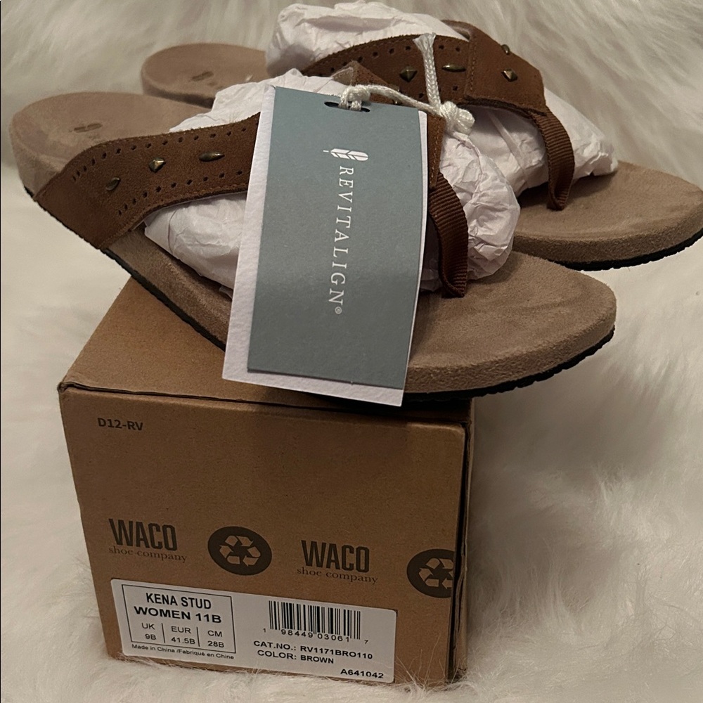 Revitalign Kena Stud Sandals